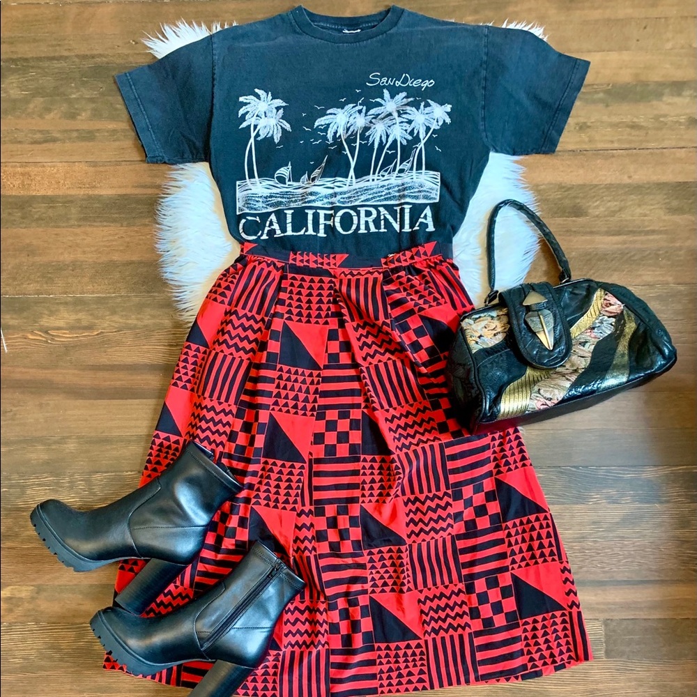 Vintage graphic skirt paired with fab T